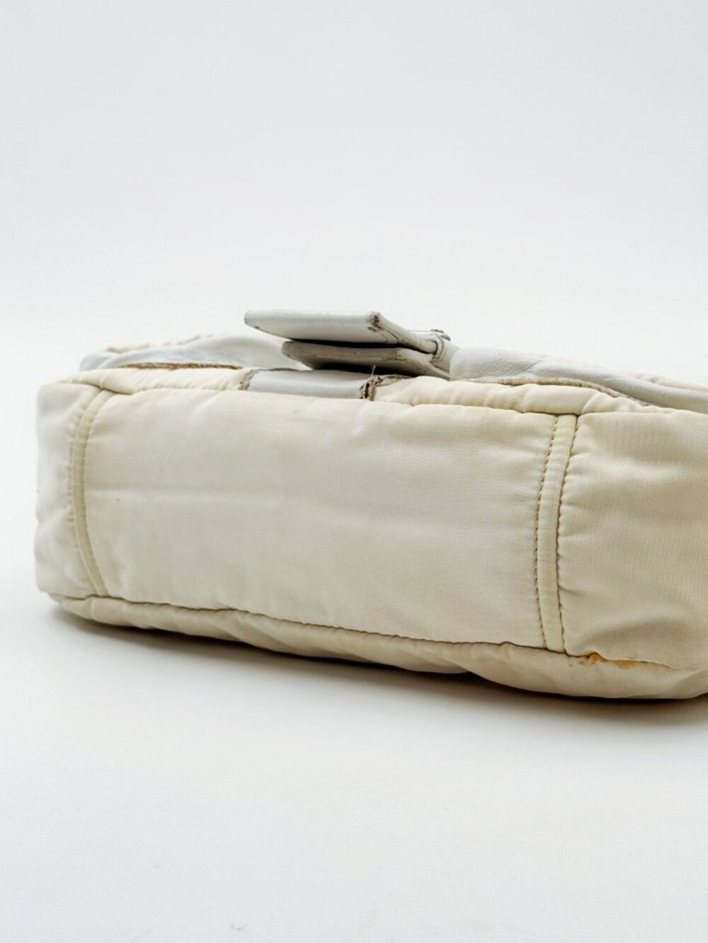 Prada White Leather Studded Chain Shoulder Bag Vintage Y2K Buckle Flap - Picture 7 of 12